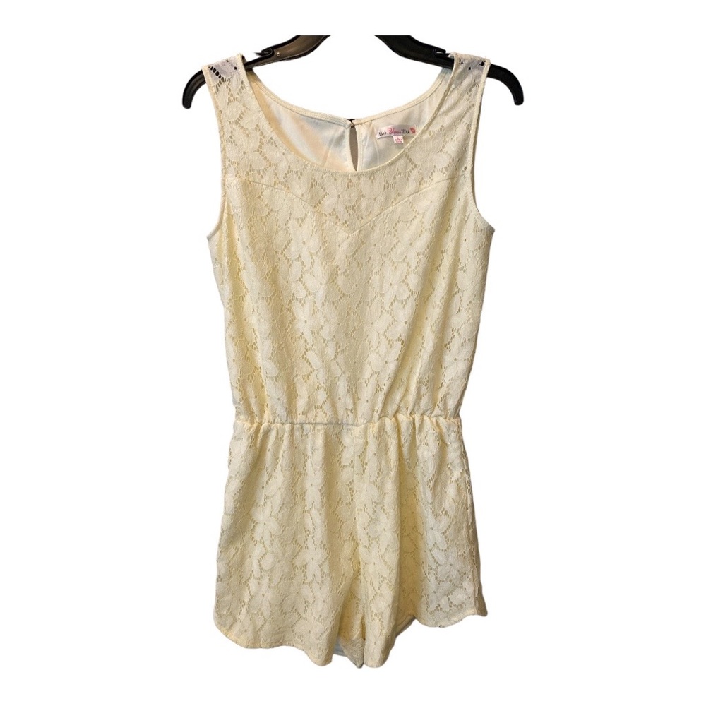 Be.YOU.tiful Romper Lace Eyelet Fully Lined Women’s Size Large